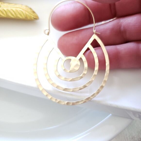 New! Zara Circles Hoop Earrings - Picture 9 of 12